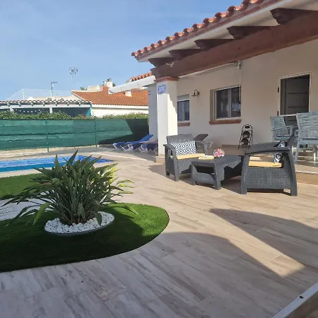 Holiday home Sueno, 270m To Beach, Privat-pool, On-site-service, Dog Riumar